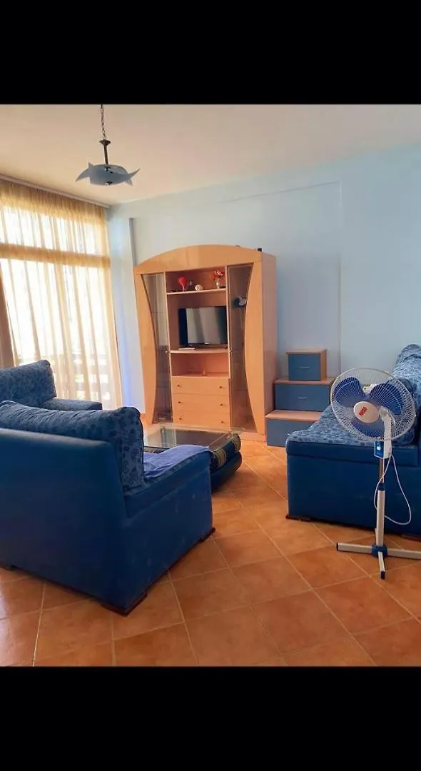 Apartment Ferienwohnung Shtepi Pushimi Leo Golem