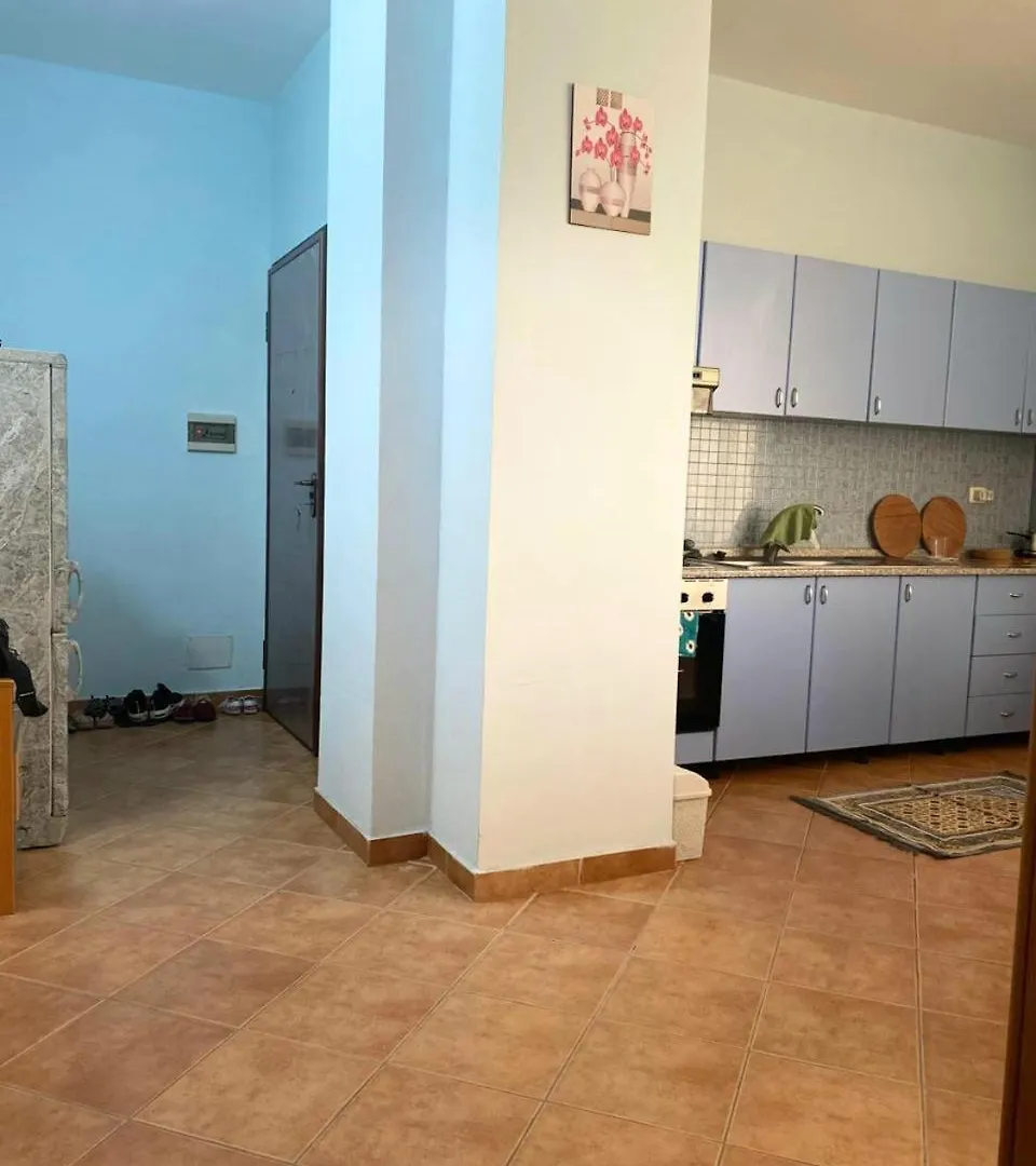 Apartament Shtepi Pushimi Leo Golem